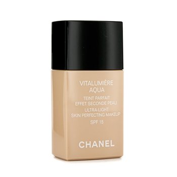 Chanel Vitalumiere Aqua超輕薄膚色修護粉底SPF15-＃30米色 (Vitalumiere Aqua Ultra Light Skin Perfecting Make Up SPF15 - # 30 Beige)