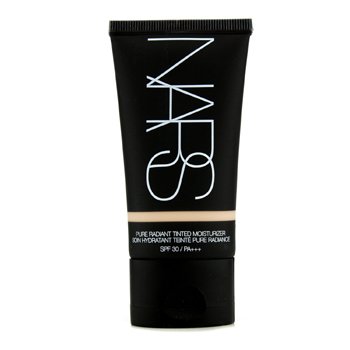 NARS Pure Radiant有色保濕霜SPF 30-芬蘭 (Pure Radiant Tinted Moisturizer SPF 30 - Finland)