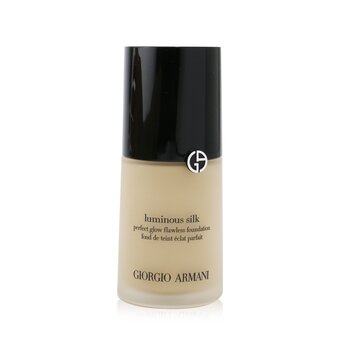 Giorgio Armani 夜光絲粉底霜 - # 1.5（一般，中性） (Luminous Silk Foundation - # 1.5 (Fair, Neutral))